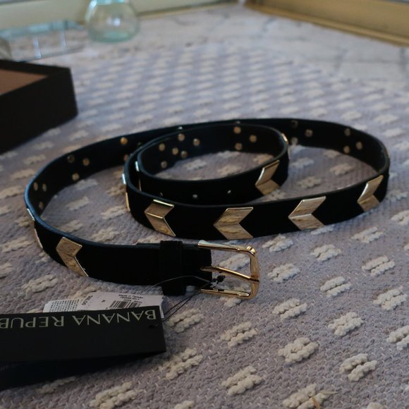 NWT Metal Arrow Suede Belt - Picture 3 of 7